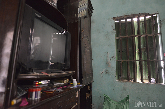 Ước mơ bữa cơm có thịt của gia đình người lùn ở Hưng Yên